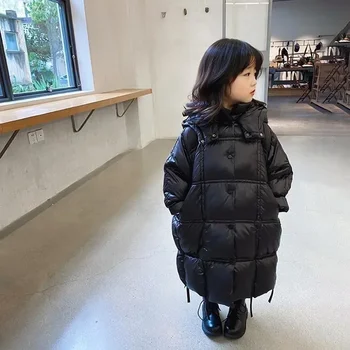 Облекла с подплата Памук за момичета, Утепленная Зимно яке със Средна дължина За малки момичета в Корейски стил, Детски Памучни дрехи