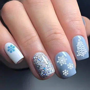 24шт Коледни къси квадратни режийни ноктите, носимые режийни ноктите с пайети във формата на снежинки, Коледни френч, готови натиснете на ноктите